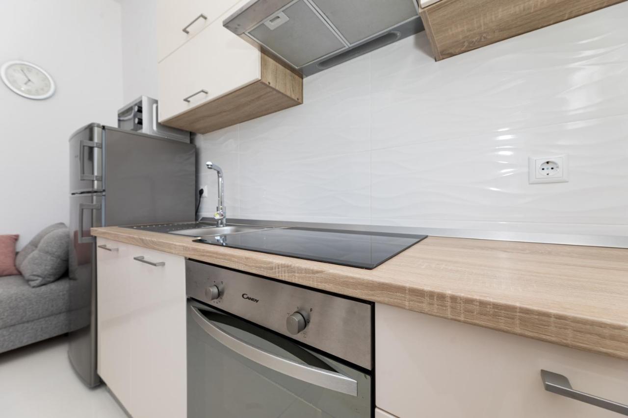 Apartments Jana Salatić Екстериор снимка