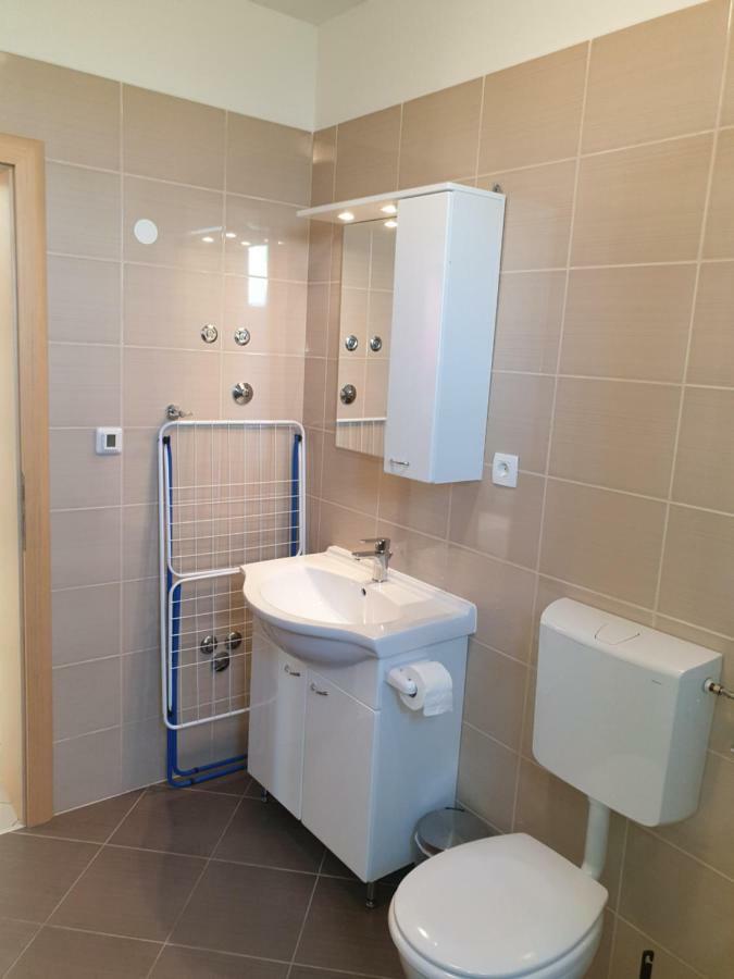 Apartments Jana Salatić Екстериор снимка
